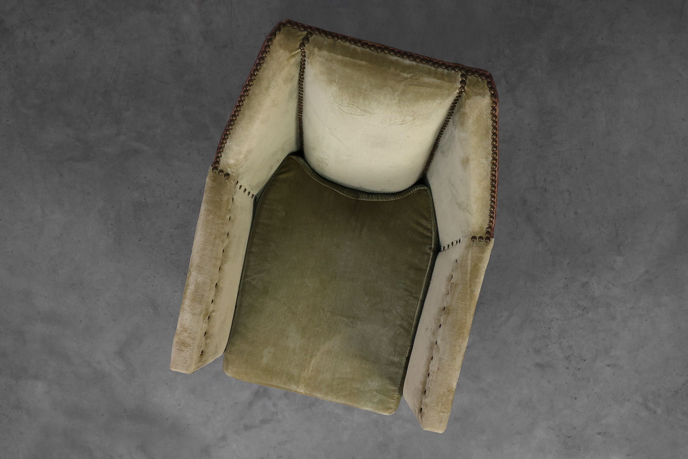 Sculptural Art Deco Armchair, France 1930sthumbnail